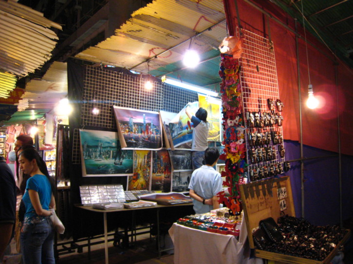 Temple Street Night Market
