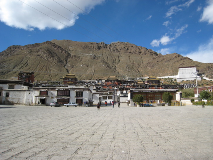 Back in the main square again