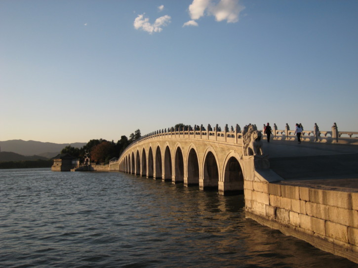 The 17-arch Bridge