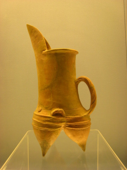 Pottery in the Shanghai Museum