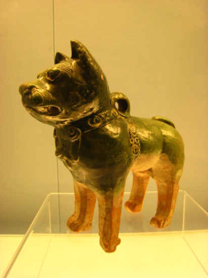 Pottery in the Shanghai Museum
