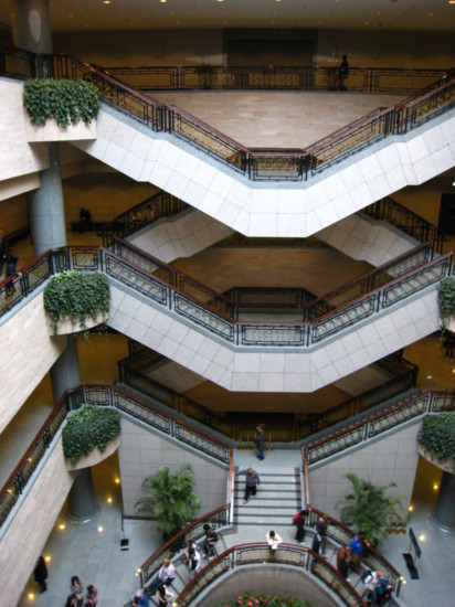 Inside the Shanghai Museum