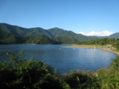 View from the southwest shore of Lake Kawaguchi