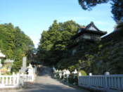 Entrace to a temple on the southwest shore of Lake Kawaguchi