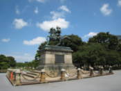 Samurai Statue near Imperial Palace