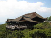 Kiyomizu-dera temple