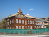 A wooden building in good condition