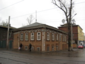 Wooden buildings on Timiryazeva Street