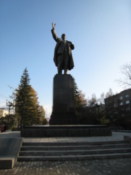 Lenin statue