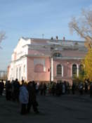 Along Lenin Prospekt