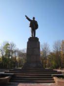 Lenin statue