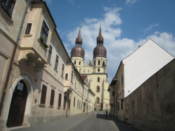 Approaching St. Nicolas Church